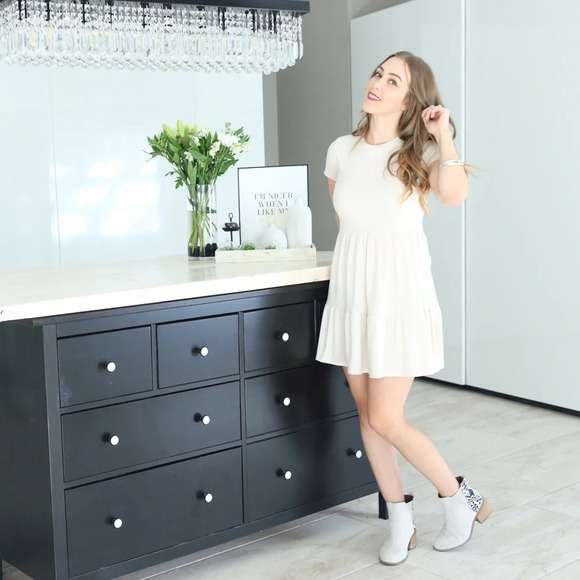 Dress - Picture 6 of 11